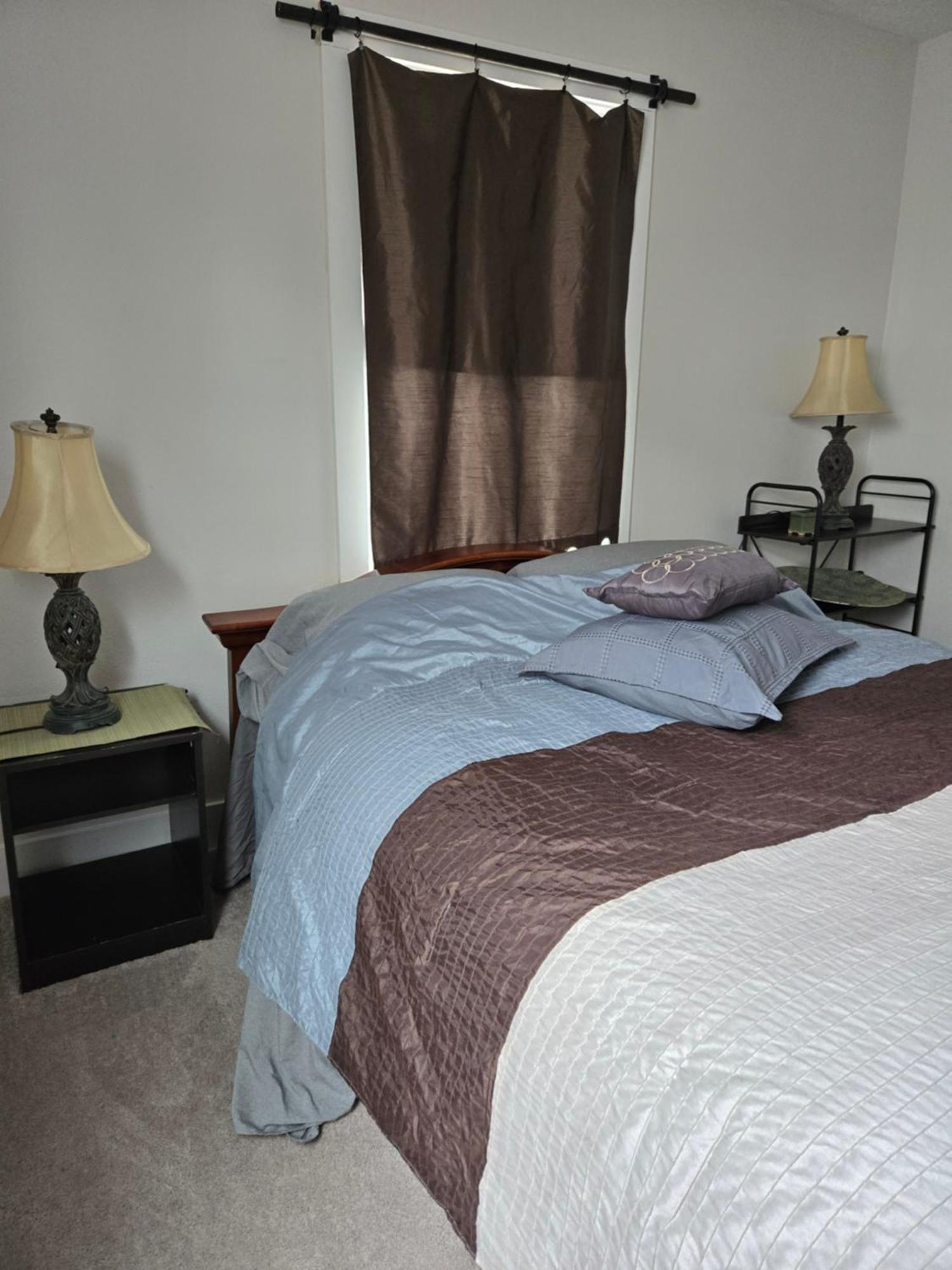 Apartment Two Bedroom House Near Northtown Mall Spokane