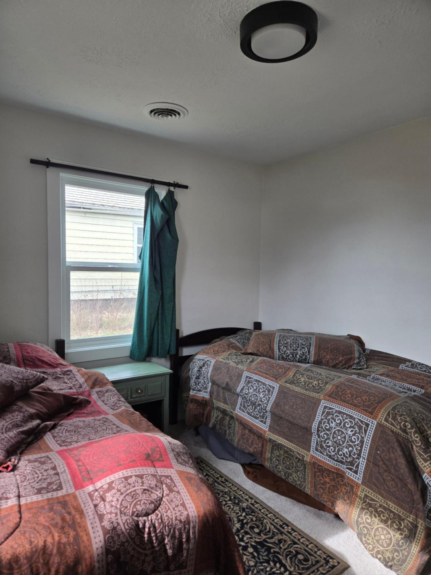 Two Bedroom House Near Northtown Mall Spokane